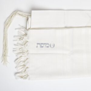טלית מופת – למנצח – לבן
